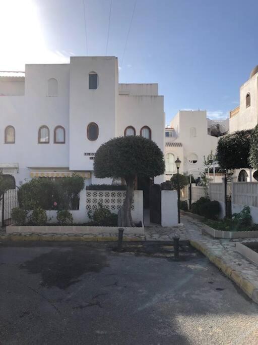 Bungalow In Moorse Stijl El Campello Exterior photo